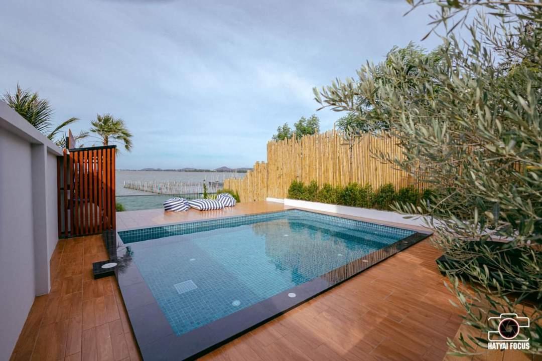 Touchwarin Kohyor Pool Villa ธัชวารินเกาะยอพูลวิลล่า Сонгкла Екстериор снимка